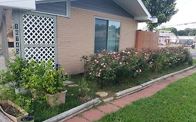 Budget Inn & Suites Baton Rouge